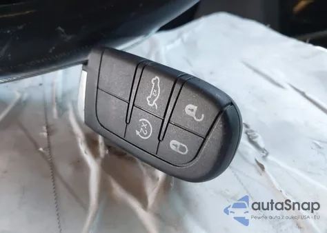 2014 Chrysler 300 300S z USA, uszkodzony, nr VIN 2C3CCABG6EH221761